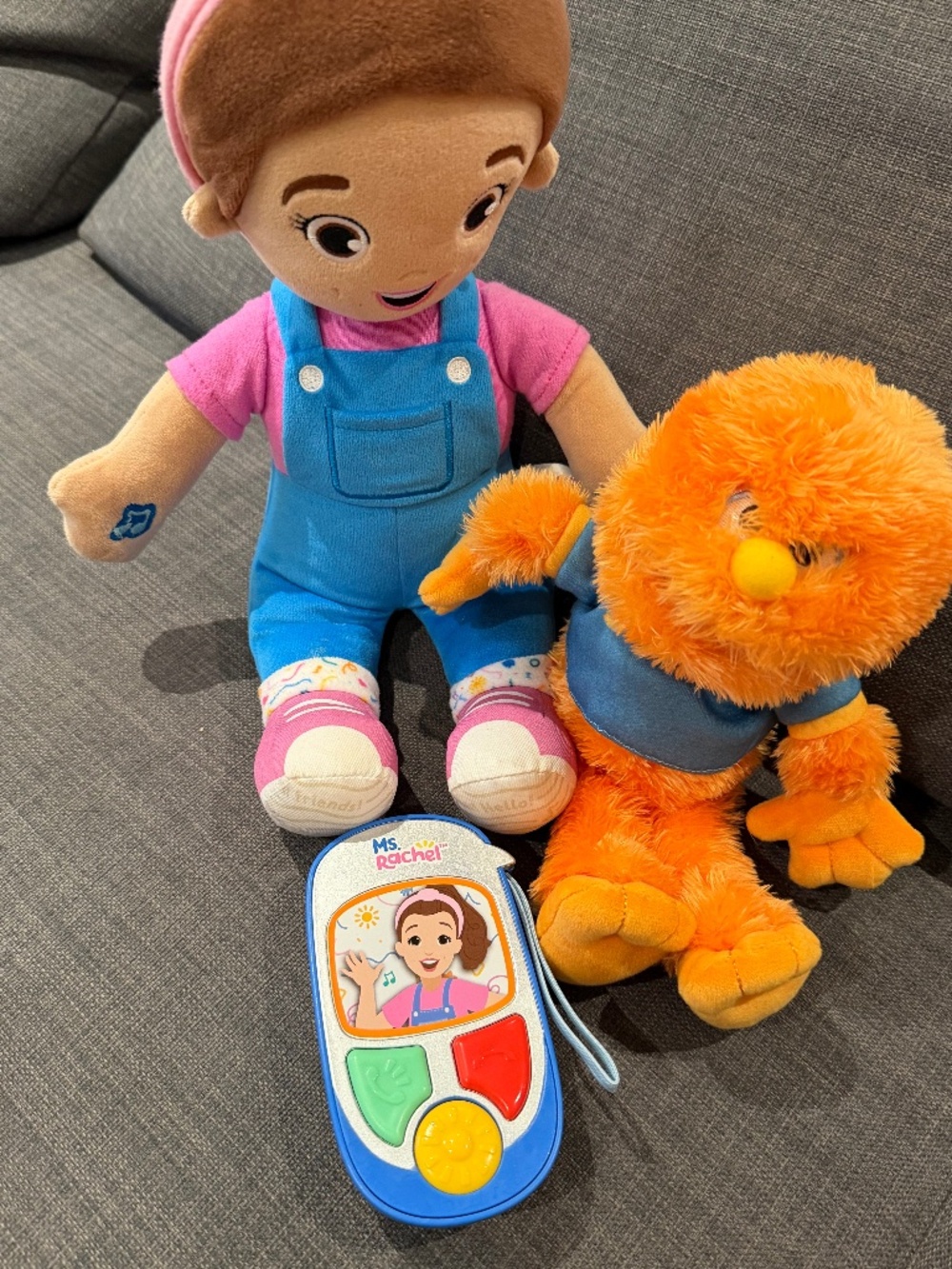 Ms Rachel Bundle includes talking doll, interactive phone + herbie stuffy